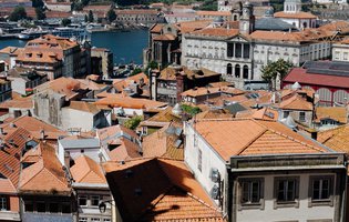 02 Câmara do Porto prepara programa de apoio à habitação acessível.jpg