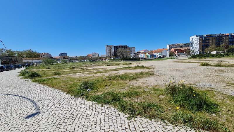 Foto 3 Terrenos urbanos para habitação, Barreiro