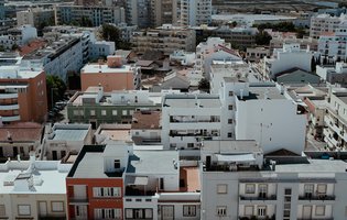 Habitação Faro pexels-aloevera-18732724.jpg
