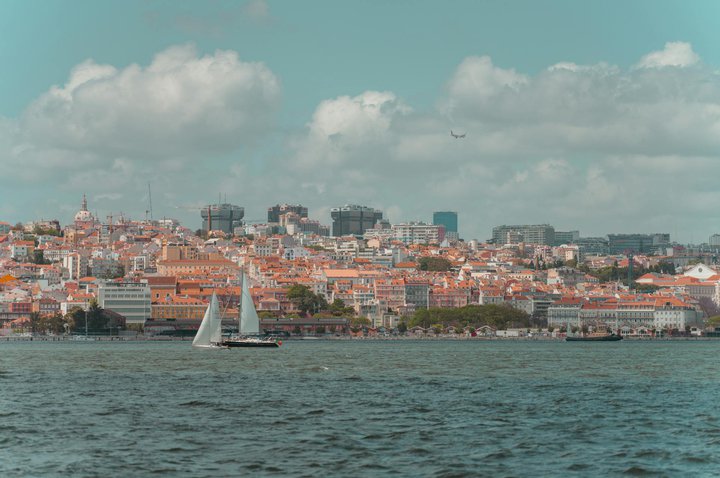 Investimento regista o semestre mais forte desde 2020
