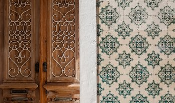 RU porta-habitacao-oriol-pascual-cnKTQKO5PH4-unsplash.jpg