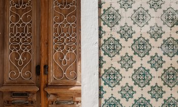 RU porta-habitacao-oriol-pascual-cnKTQKO5PH4-unsplash.jpg
