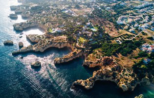 algarve_shutterstock_1149876410.jpg