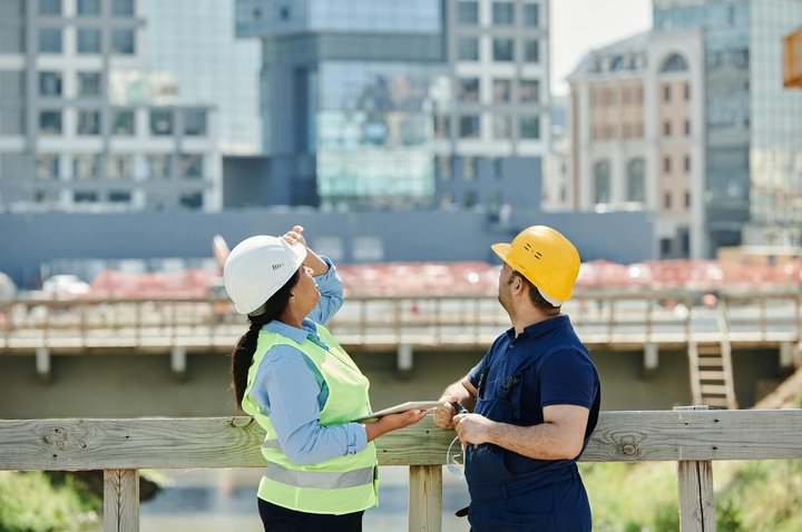 Previsões de investimento no setor da construção revistas em baixa