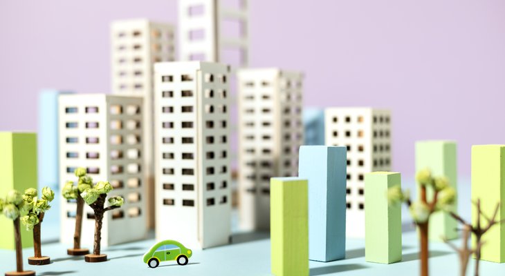 edificio FREEPIK -de-estilo-de-papel-com-arvores.jpg