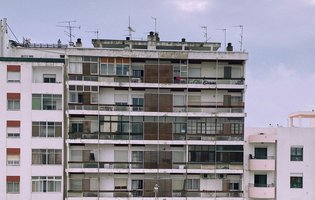 habitação Faro yzy-pop-fUHVaUvpq9Q-unsplash.jpg