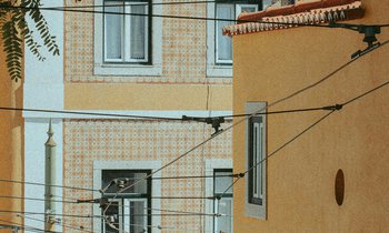 habitação prédio condomínio mattia-marinangeli-0t0fdIok4rA-unsplash.jpg