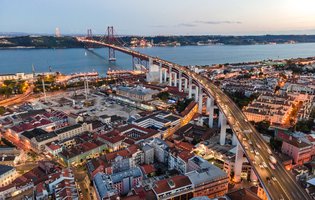 lisboa-shutterstock_2143648017.jpg