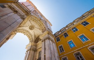 lisbon-4401269.jpg