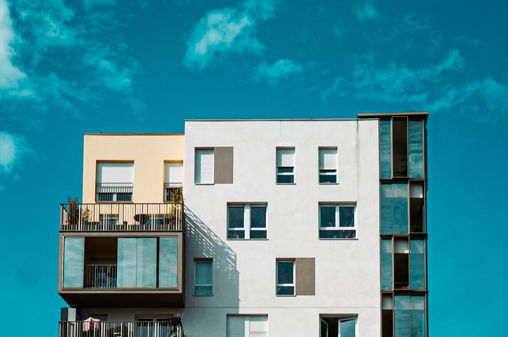 Incerteza e taxas de juro diminuem procura para compra de habitação