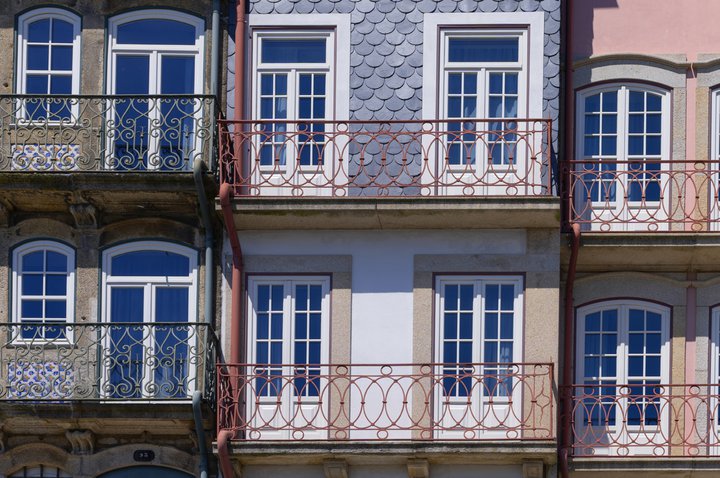 Fundo de Emergência vai apoiar famílias com rendas descongeladas